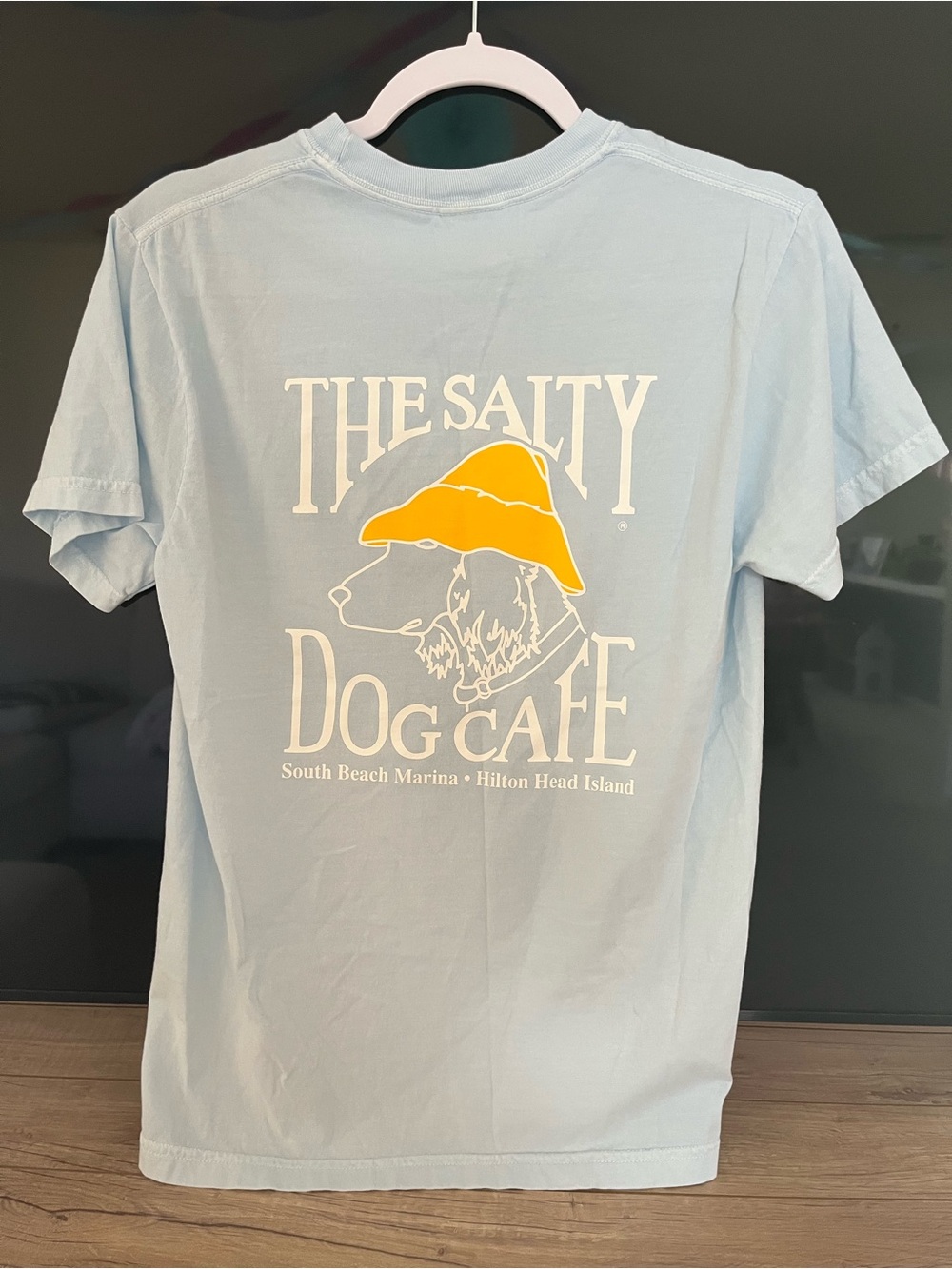 The Salty Dog Cafe size S AUTHENTIC FROM HH, SC comfort colors light blue t-shir - Picture 4 of 5